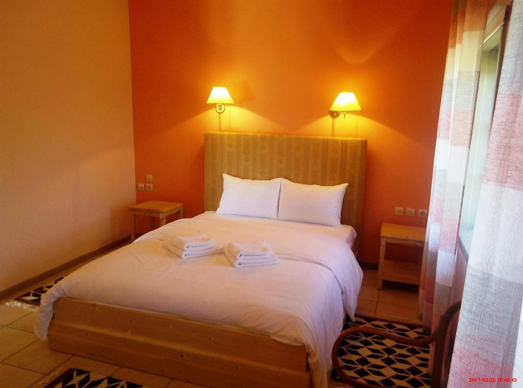 Hotel Linouria Nimfaíon Zewnętrze zdjęcie