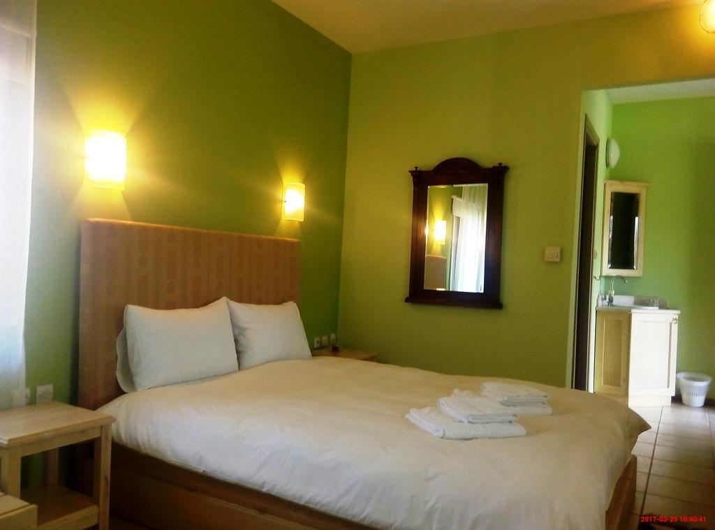 Hotel Linouria Nimfaíon Zewnętrze zdjęcie